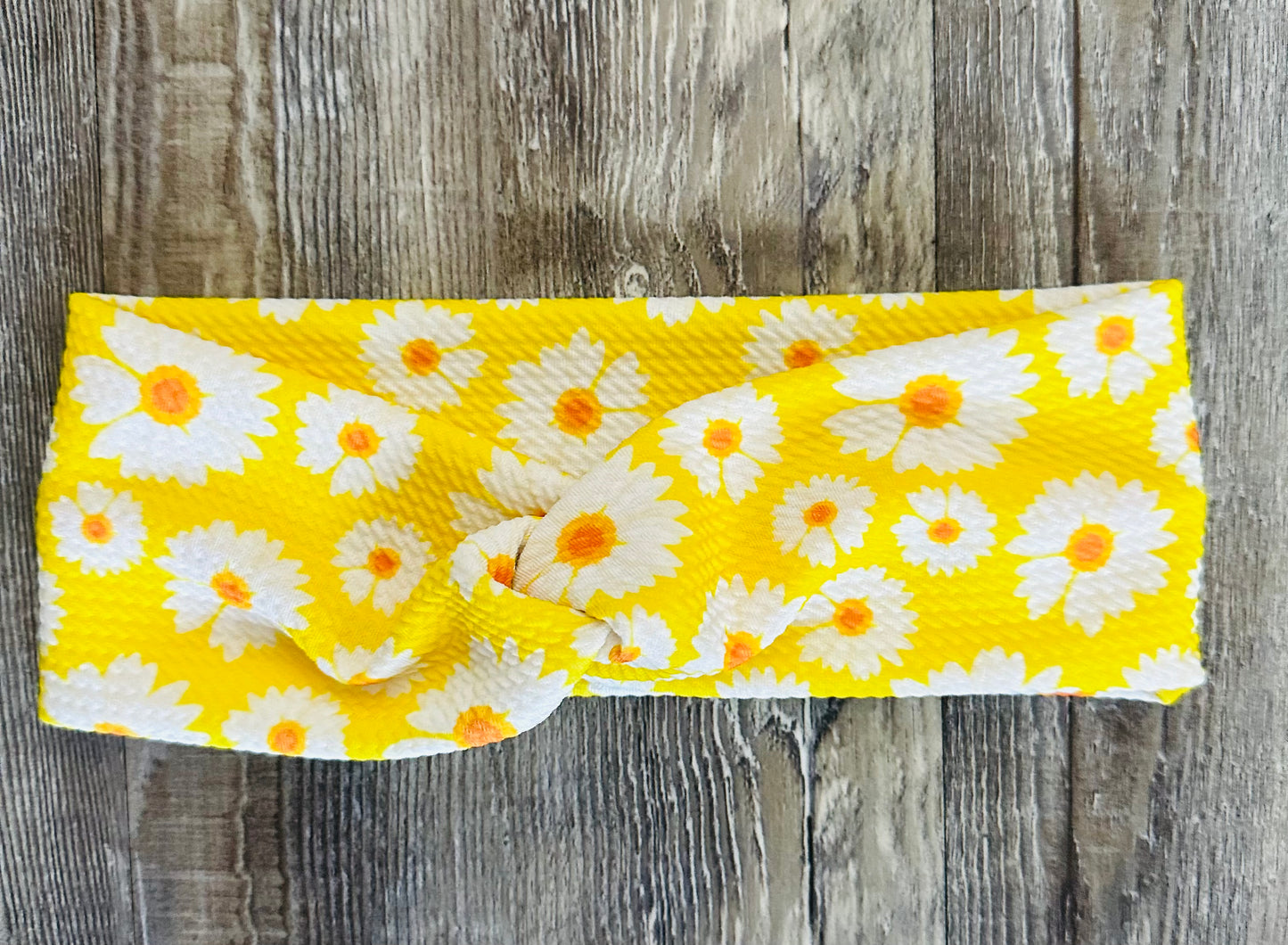 White daisy headband