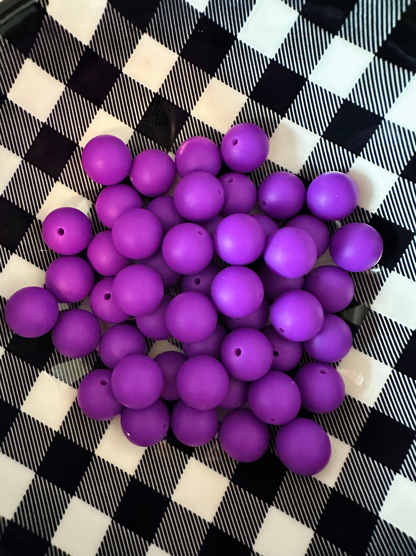 15mm dark purple silicone beads (wholesale) pack of 10